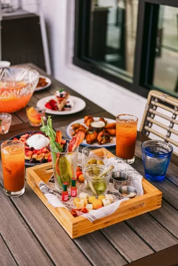 Oxbow Fort Myers food and drinks