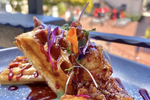 downtown fort myers chicken and waffles